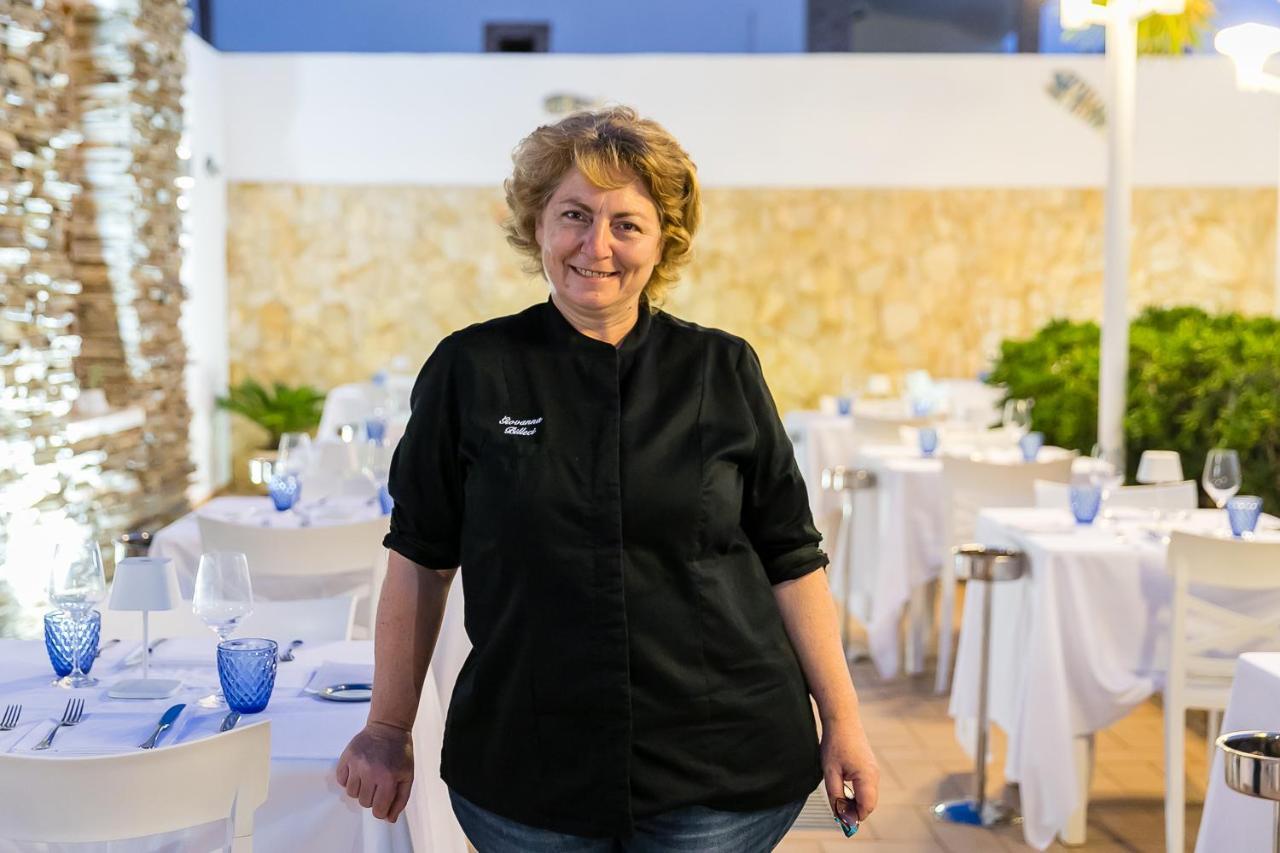 Hotel Cavalluccio Marino 兰佩杜萨 外观 照片