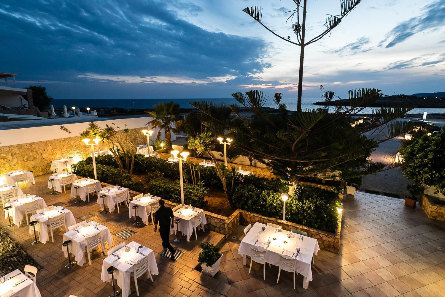 Hotel Cavalluccio Marino 兰佩杜萨 外观 照片